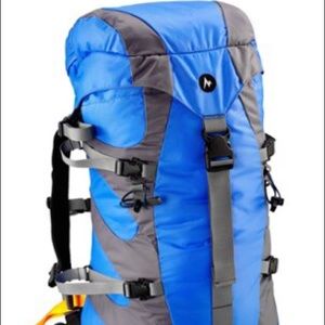 Marmot backpack 36L (like new) used once in Peru